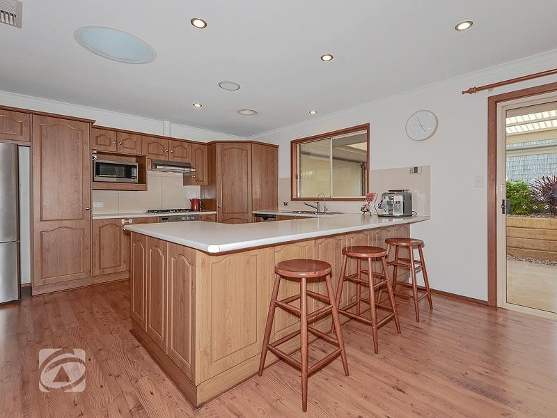 18 Gray Court, Greenwith SA 5125