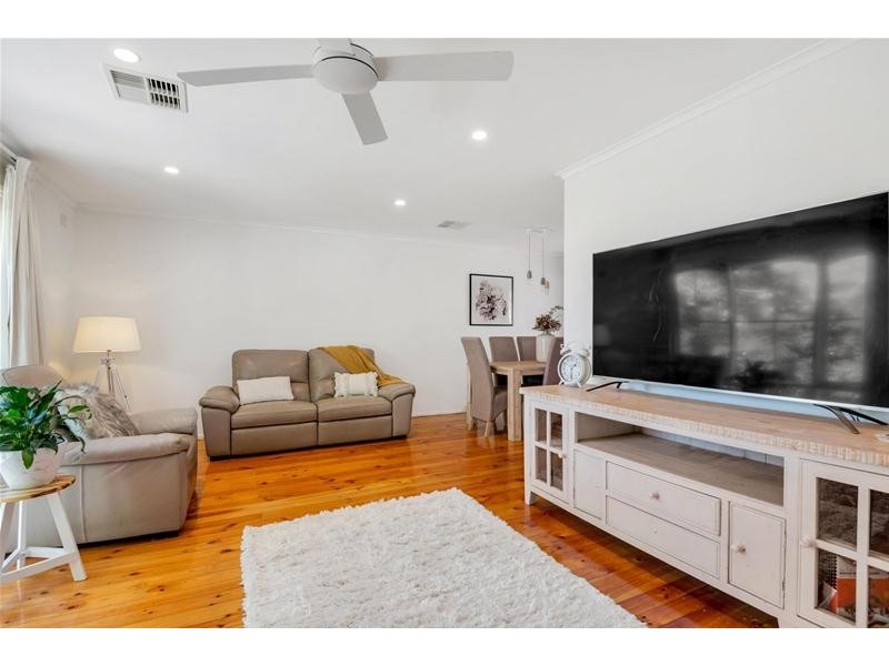 28 Delange Avenue, Banksia Park SA 5091