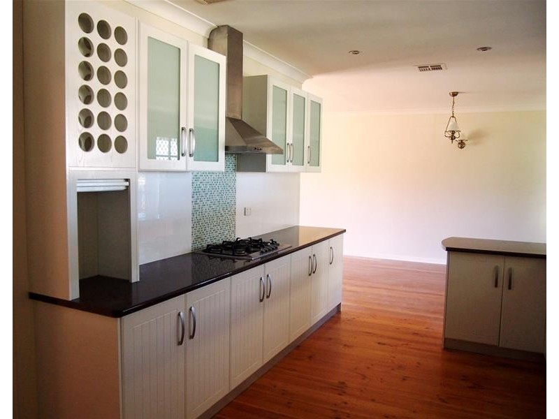 22 Condada Drive, Banksia Park SA 5091