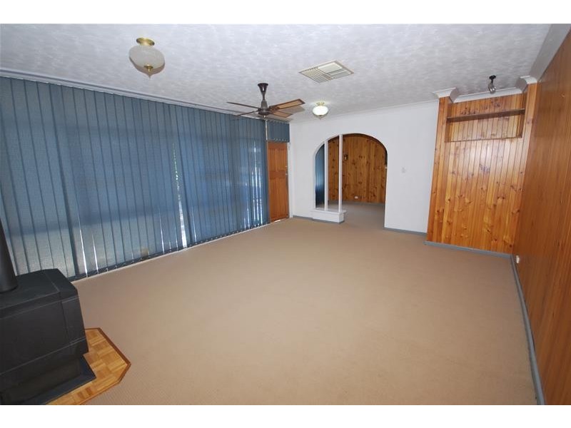 6 Wynyard Place, Redwood Park SA 5097