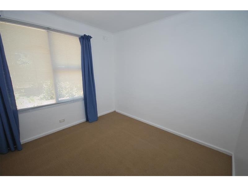 6 Wynyard Place, Redwood Park SA 5097