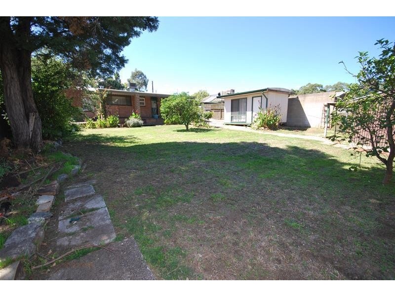 6 Wynyard Place, Redwood Park SA 5097