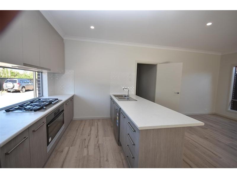 88 Nelson Road, Valley View SA 5093