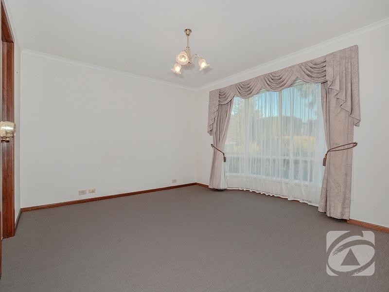 46 Petworth Parade, Greenwith SA 5125