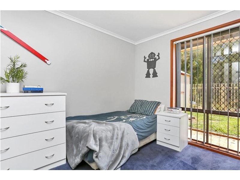 33 Mumford Avenue, St Agnes SA 5097