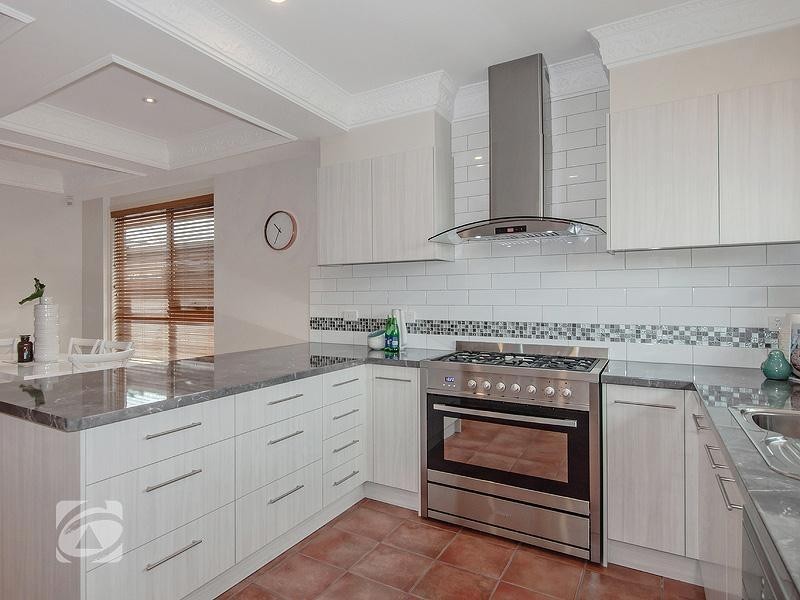 10 Karri Drive, Dernancourt SA 5075