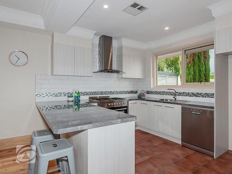 10 Karri Drive, Dernancourt SA 5075