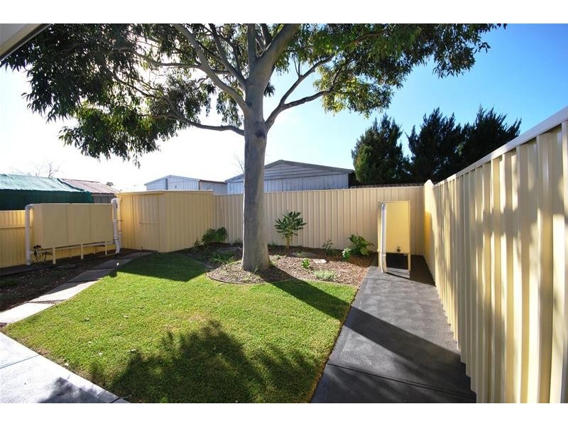 16 Tarana Road, Hope Valley SA 5090