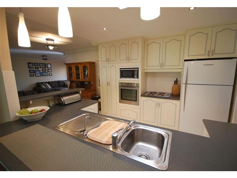 16 Alicante Avenue, Wynn Vale SA 5127