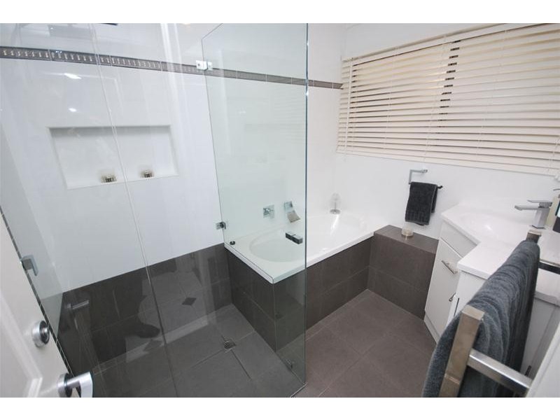 16 Alicante Avenue, Wynn Vale SA 5127