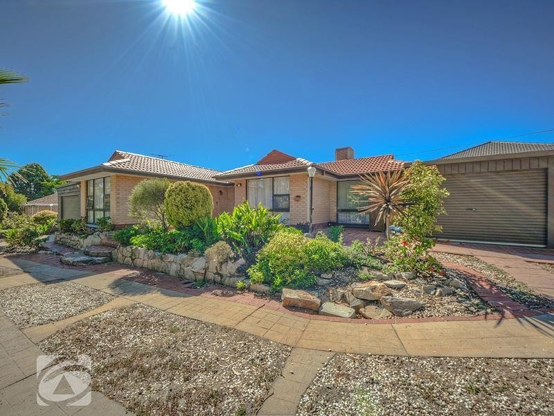 2 Heine Street, St Agnes SA 5097