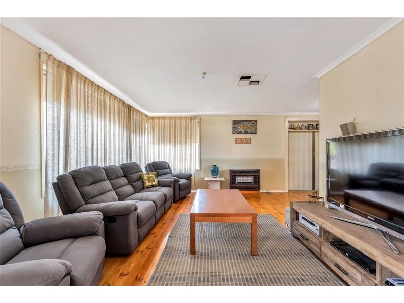 67 Dewer  Avenue, Ridgehaven SA 5097