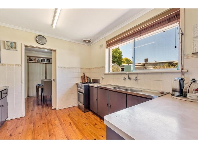 67 Dewer  Avenue, Ridgehaven SA 5097