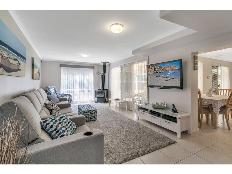 9 Coomurra Drive, Greenwith SA 5125