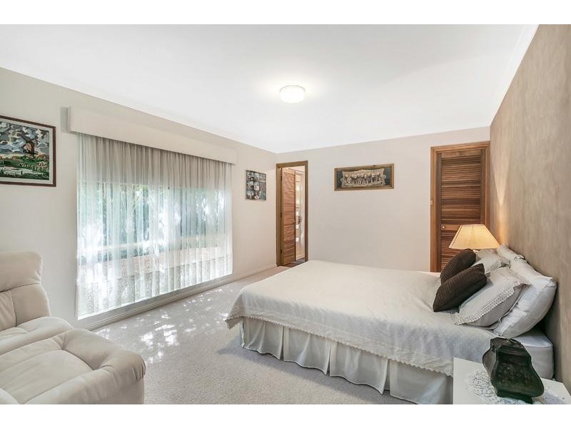 9 Coomurra Drive, Greenwith SA 5125