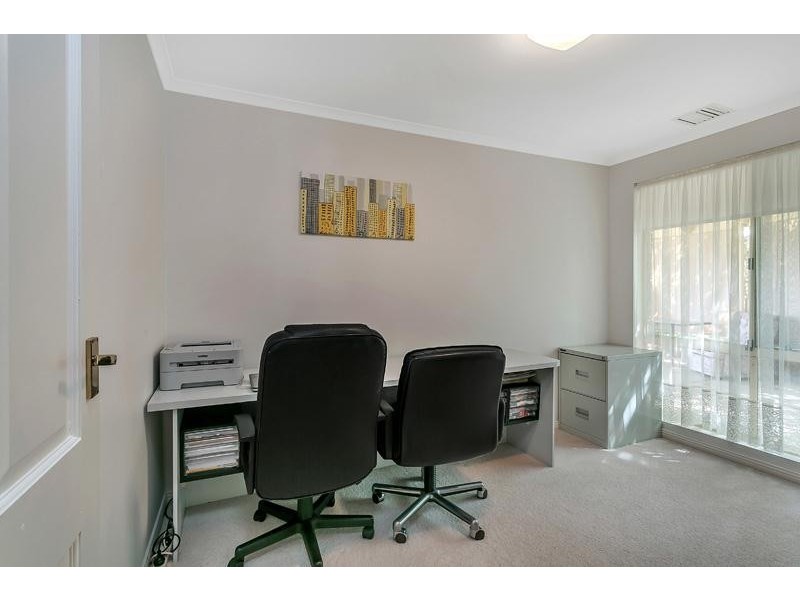 9 Coomurra Drive, Greenwith SA 5125