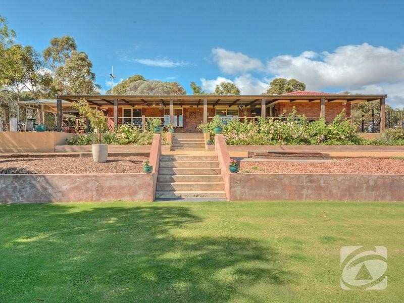 36 Pappin Road, Williamstown SA 5351