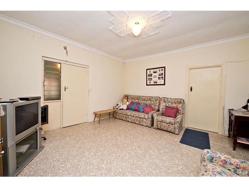 72 Barnes Road, Glynde SA 5070