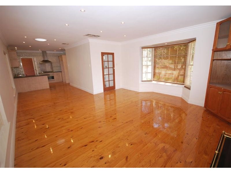 1A Launceston Avenue, Banksia Park SA 5091