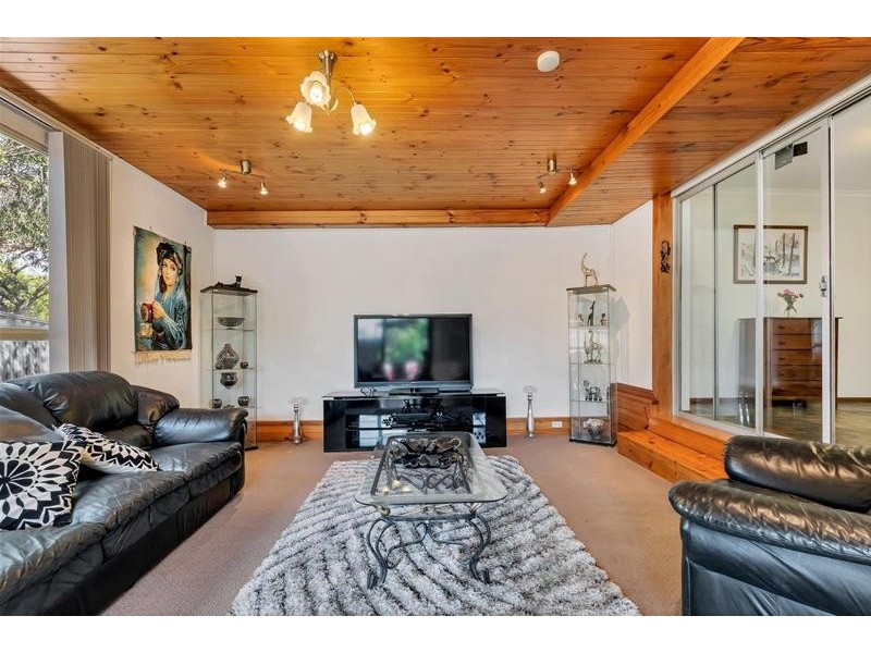 21 Fleming Avenue, Ridgehaven SA 5097