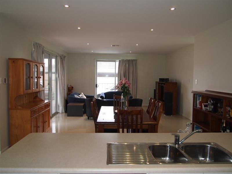 31 Carnarvon Avenue, Redwood Park SA 5097