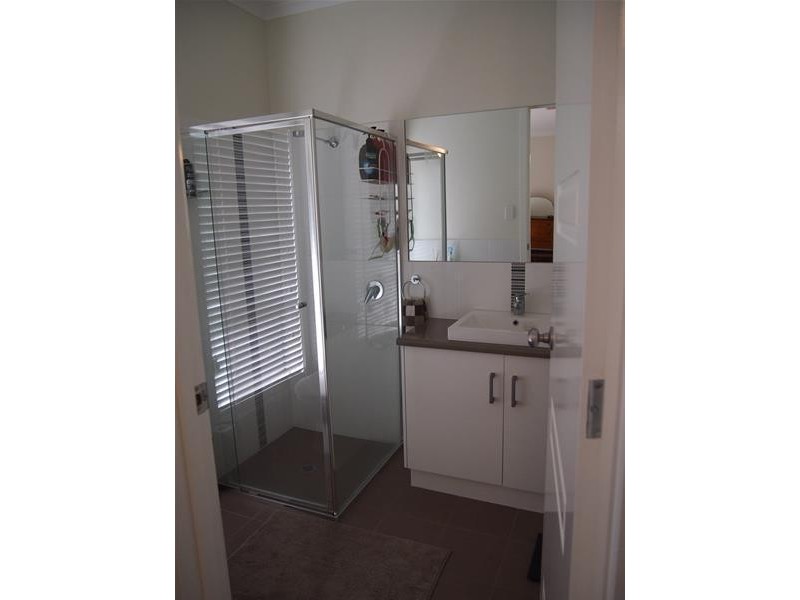 31 Carnarvon Avenue, Redwood Park SA 5097