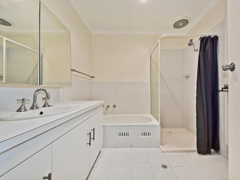 4/9 Mayfair Place, Wynn Vale SA 5127