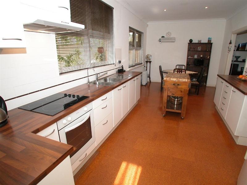 9 Holmes Avenue, Redwood Park SA 5097