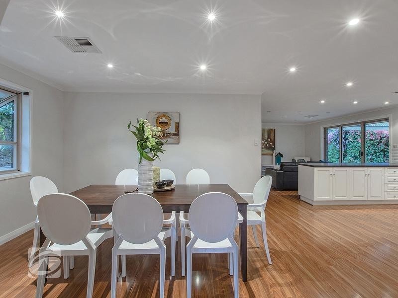 1 Thomas Court, Wynn Vale SA 5127