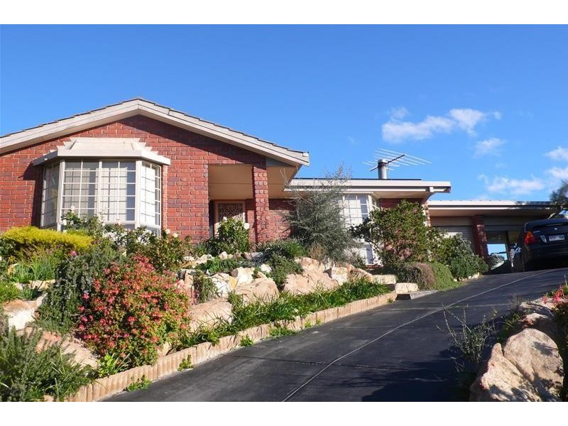 22 Greenridge Court, Wynn Vale SA 5127