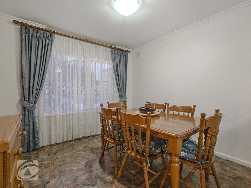 12 Barns Avenue, Highbury SA 5089