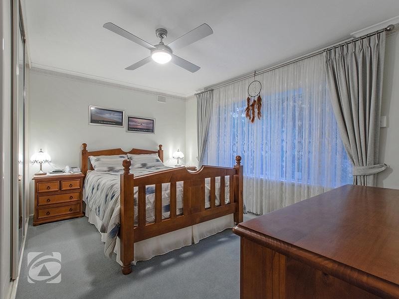 12 Barns Avenue, Highbury SA 5089