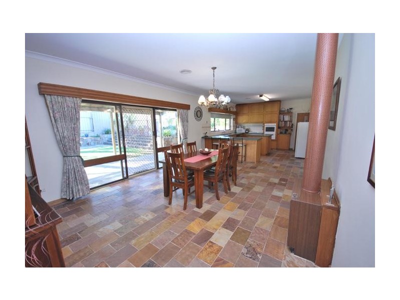 30 Lema Avenue, Fairview Park SA 5126