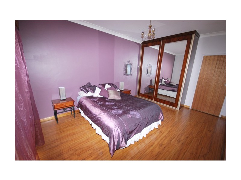 30 Lema Avenue, Fairview Park SA 5126