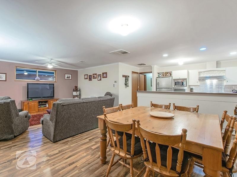 6 Wall Street, Wynn Vale SA 5127