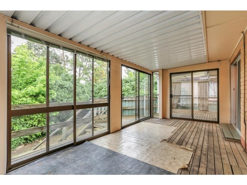 18 Tatiara Drive, Banksia Park SA 5091