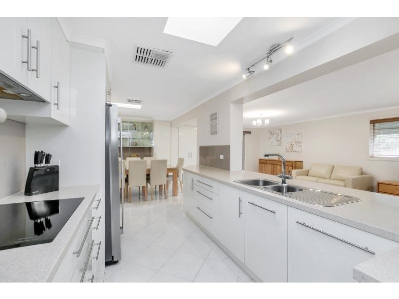 56 Casuarina Avenue, Surrey Downs SA 5126