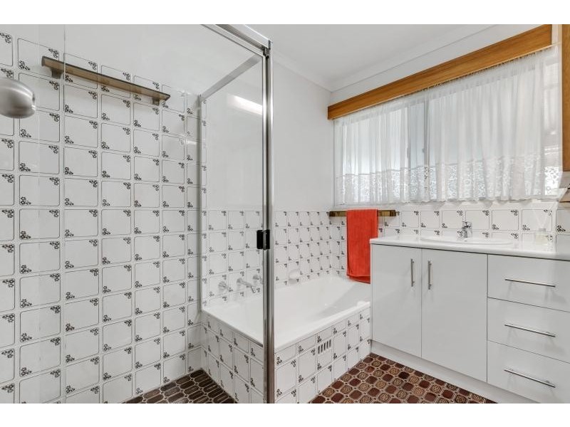 56 Casuarina Avenue, Surrey Downs SA 5126