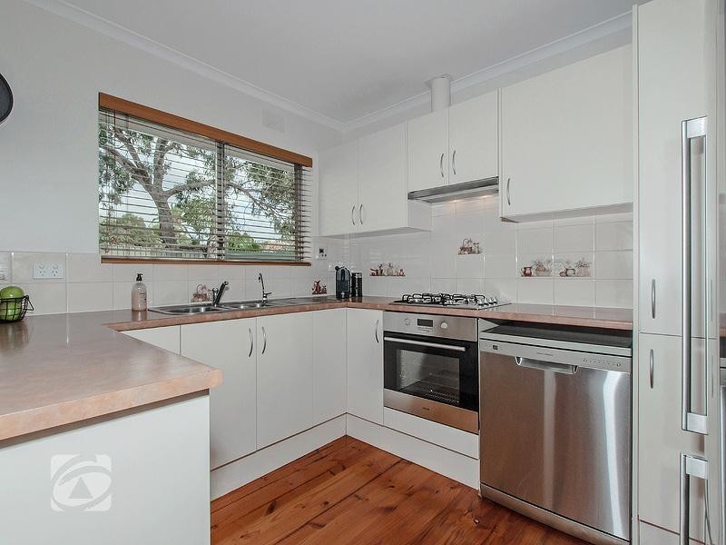 3 Headingley Street, Hope Valley SA 5090