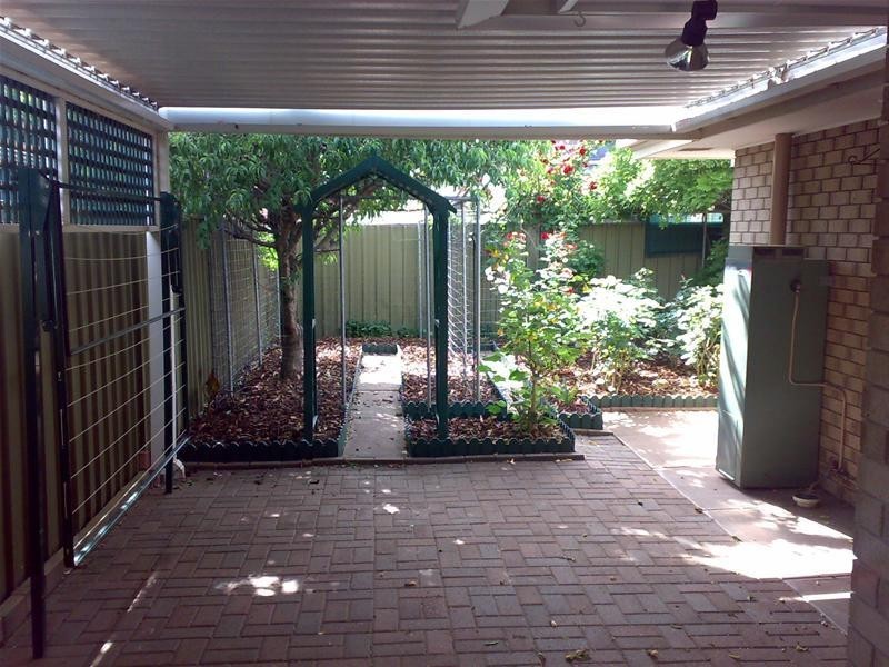 2/23 Riddell Road, Holden Hill SA 5088