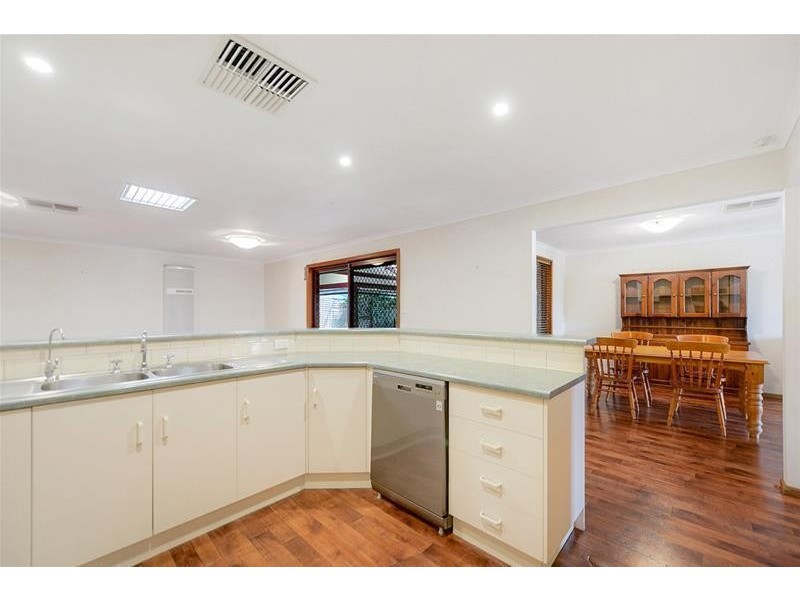 10 Macadam Street, Modbury Heights SA 5092