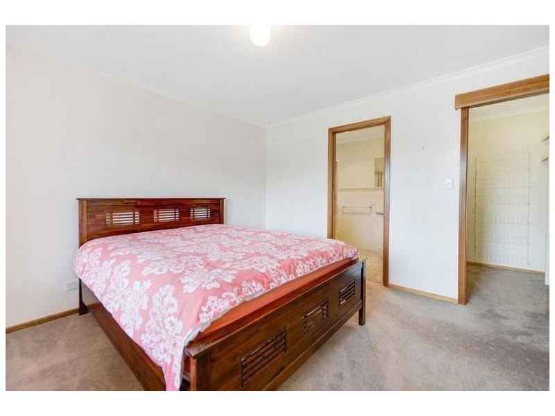 10 Macadam Street, Modbury Heights SA 5092