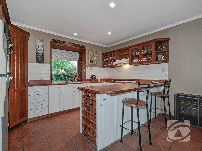 1 Wynyard Place, Redwood Park SA 5097