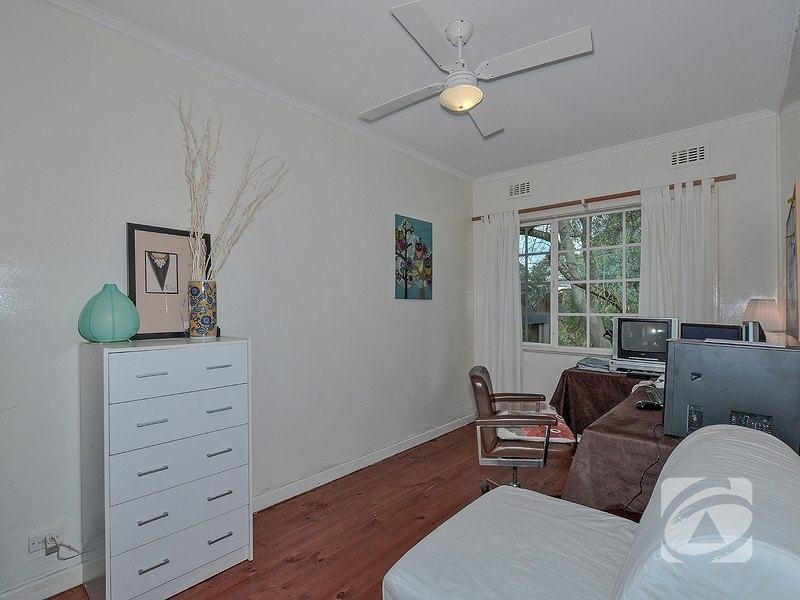 1 Wynyard Place, Redwood Park SA 5097