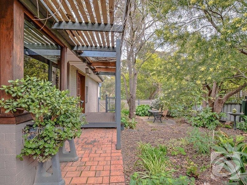 1 Wynyard Place, Redwood Park SA 5097