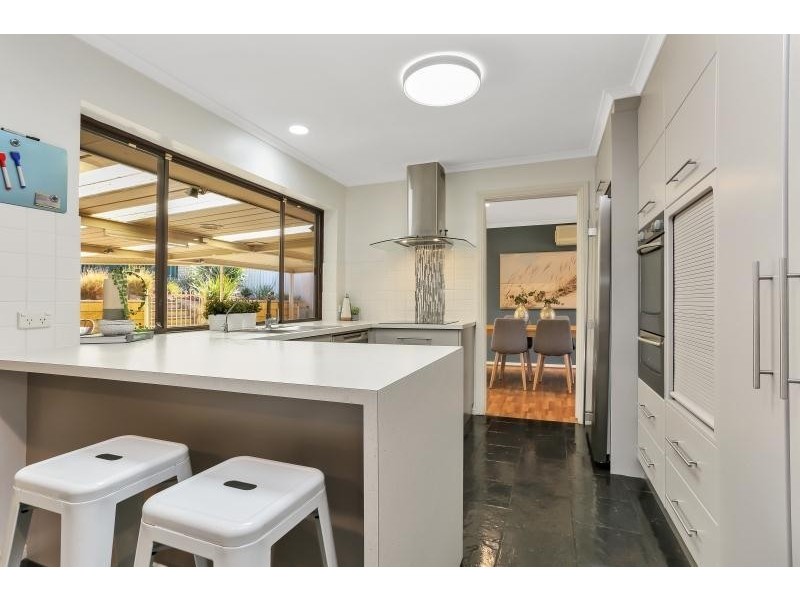 48 Kingfisher Drive, Modbury Heights SA 5092