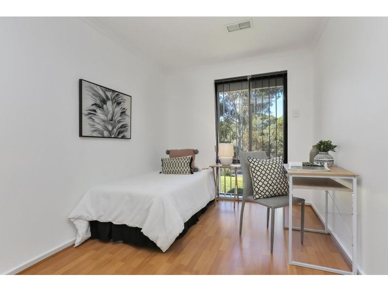 48 Kingfisher Drive, Modbury Heights SA 5092