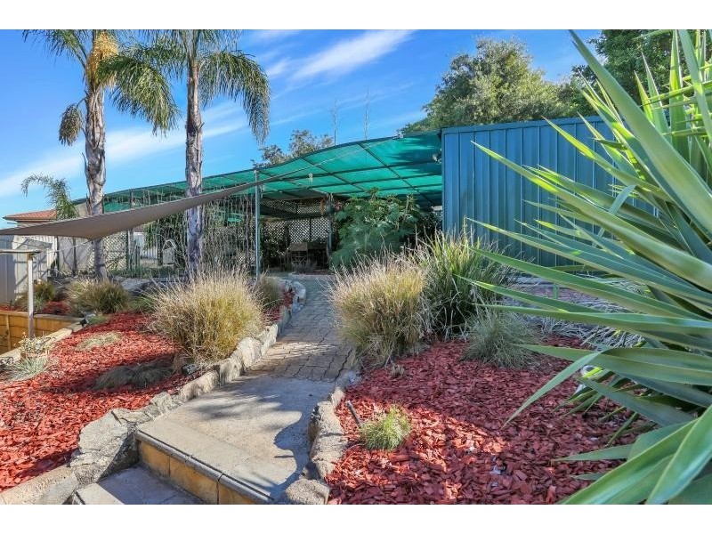 48 Kingfisher Drive, Modbury Heights SA 5092