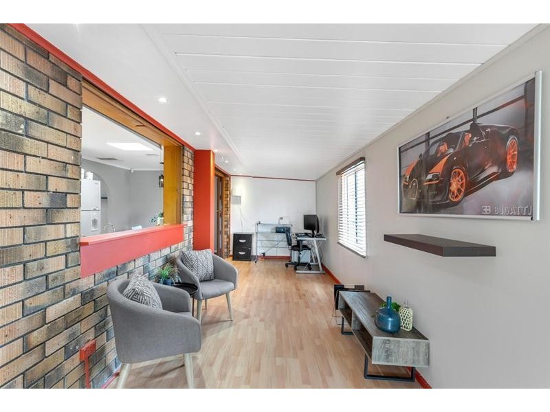 2 Pitman Court, Redwood Park SA 5097