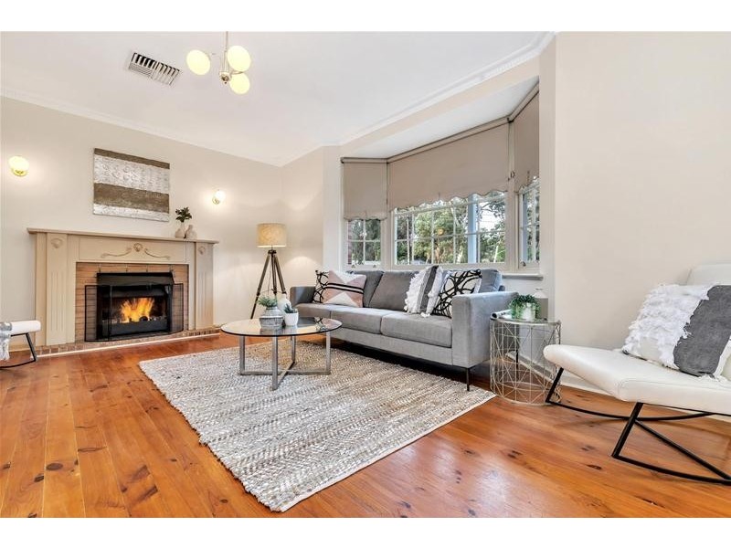 10 Sandalwood Drive, St Agnes SA 5097